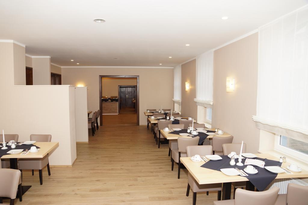 Hotel Deutsches Haus Blomberg  Eksteriør bilde