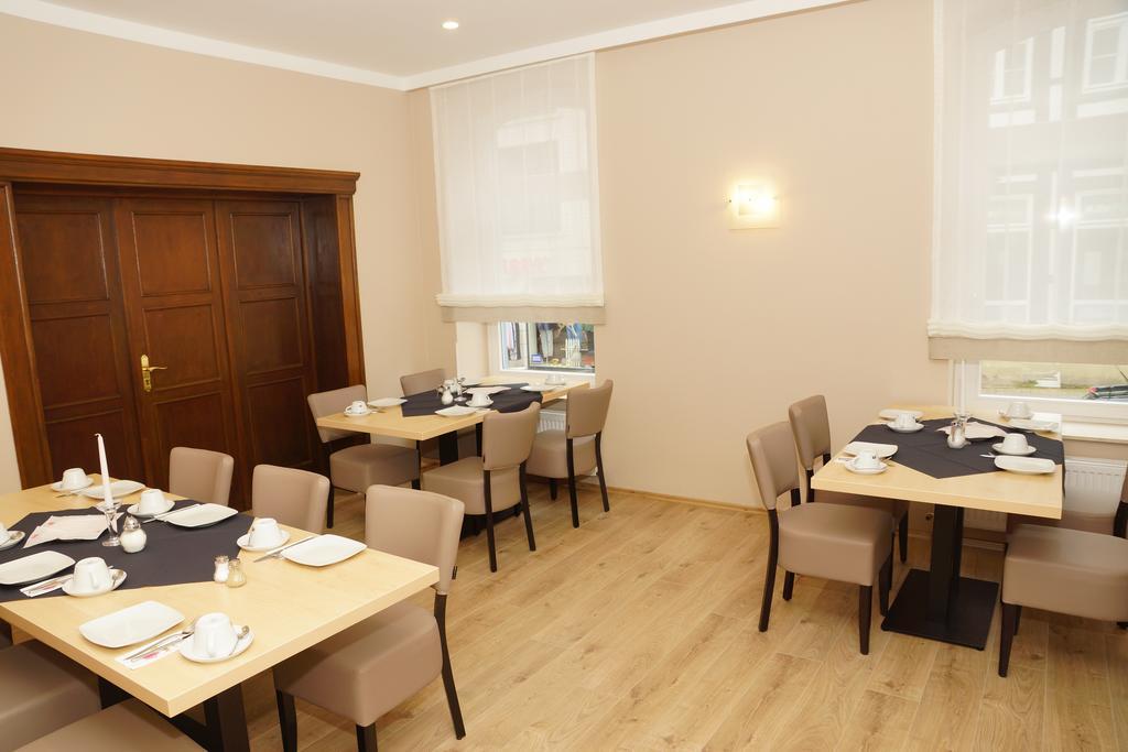 Hotel Deutsches Haus Blomberg  Eksteriør bilde