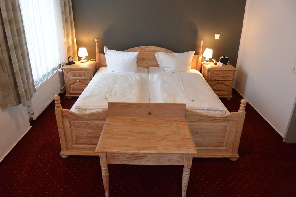 Hotel Deutsches Haus Blomberg  Eksteriør bilde